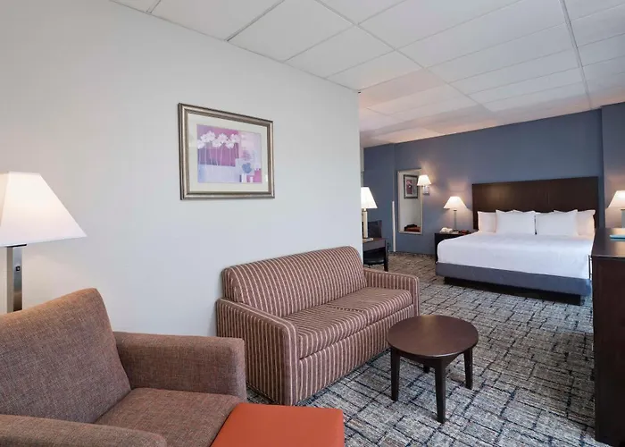 Best Western Plus Hotel & Conference Center